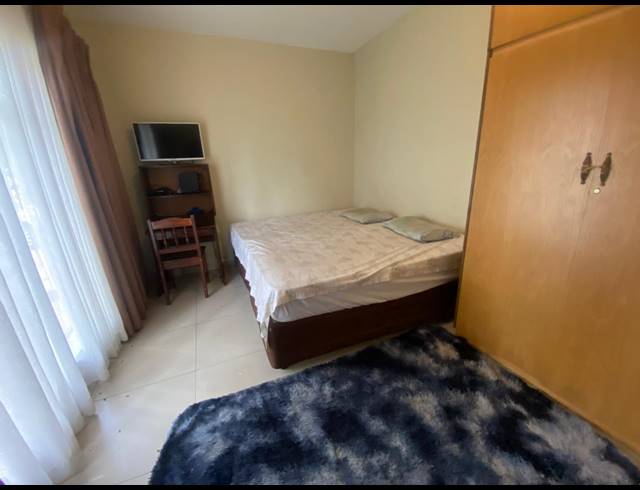8 BEDROOM HOUSE FOR SALE IN BEDWORTH PARK